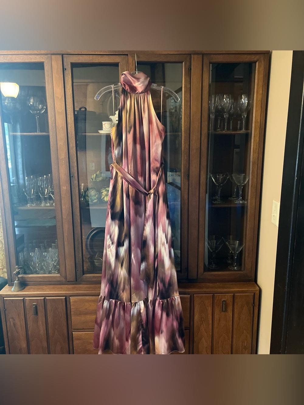 Badgley Mischka Sleeveless Halter Maxi Dress in Mauve and Cream Watercolor